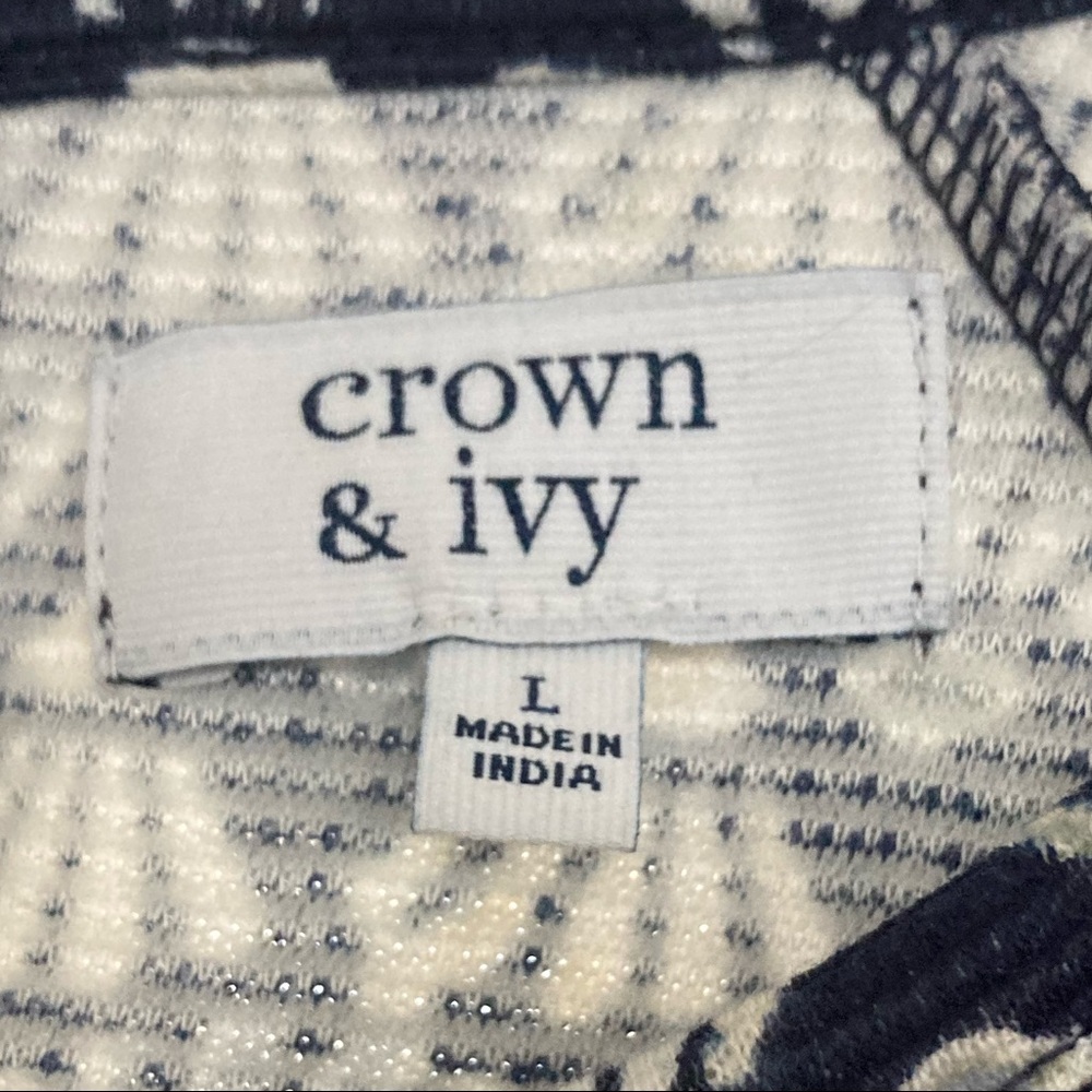 NWT Sz L Crown & Ivy Navy and White Dress w/Colorful Embellishment At Neckline - Picture 2 of 7